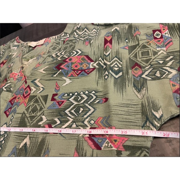 Scrubs Set - Southwest Print Short Sleeve Top and Bottoms - Green - Sz S/8 - Picture 4 of 9